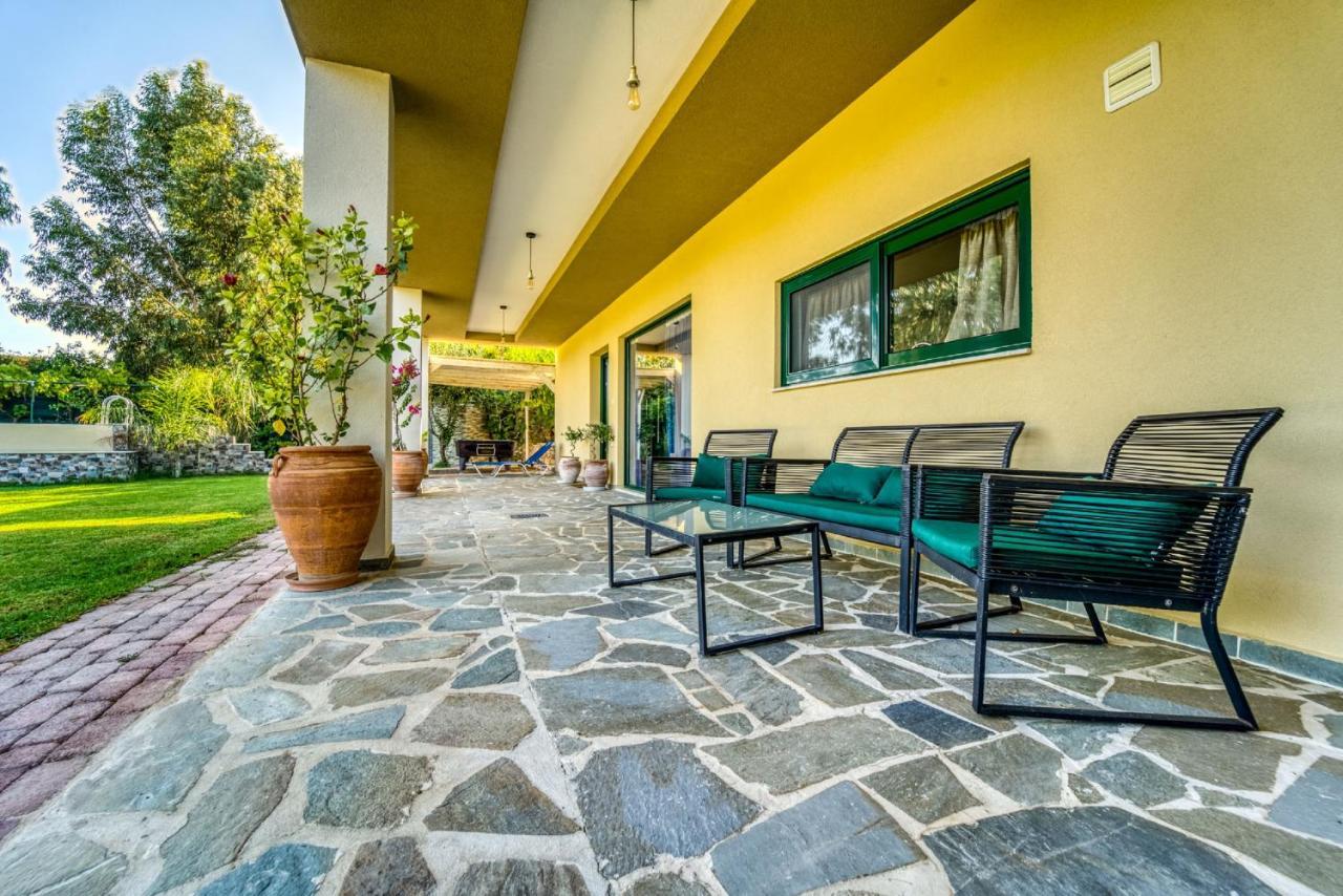 Heliophos Villa Aitheria Kiotari Buitenkant foto